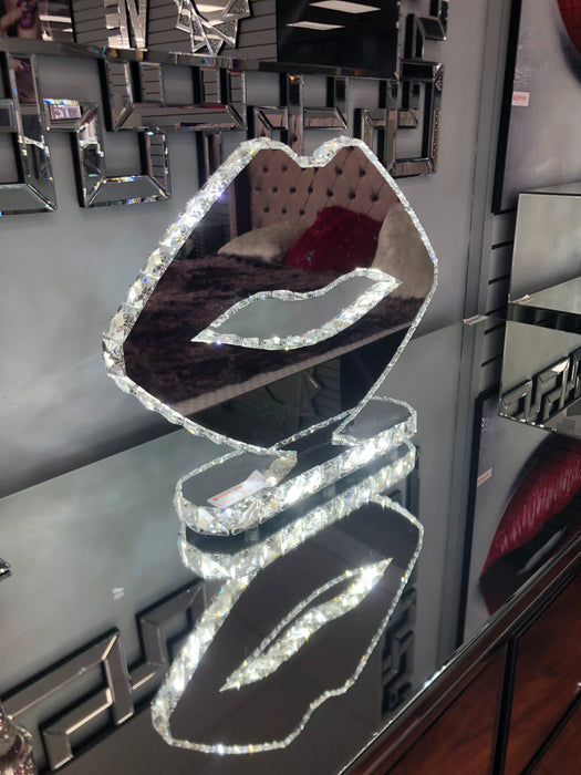 NEW LIPS LED CENTER PIECE LAMP