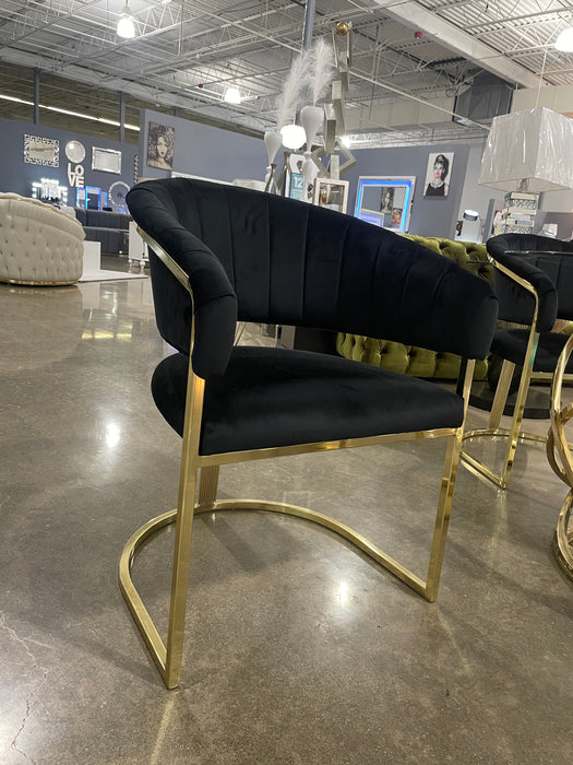 Nikki velvet chair black & gold