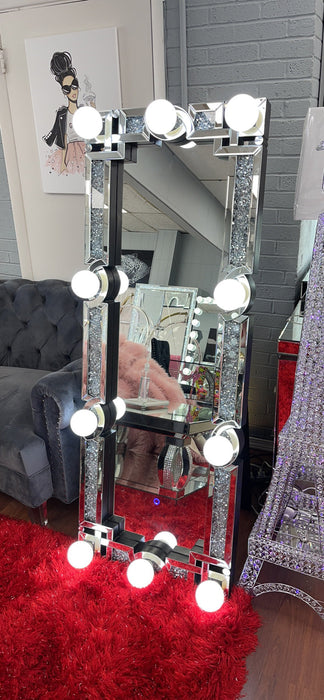 Glam Mirror w/Hollywood Bulbs &Crushed 💎s