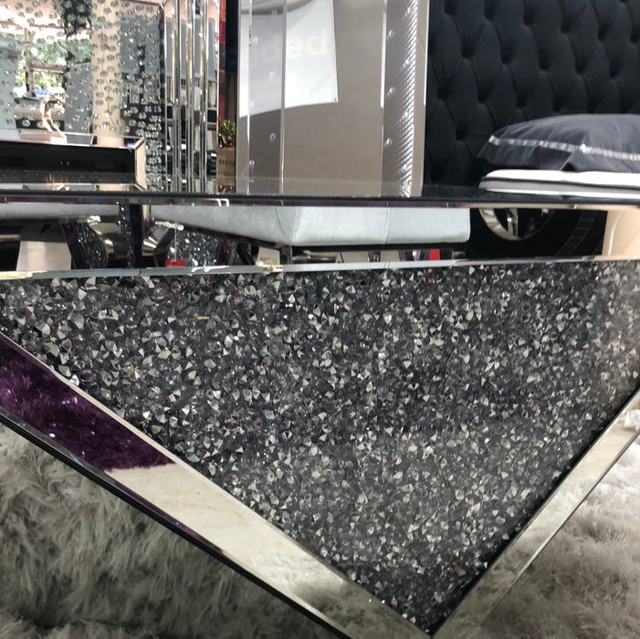 Glam Mirrored Occasional Table 💎