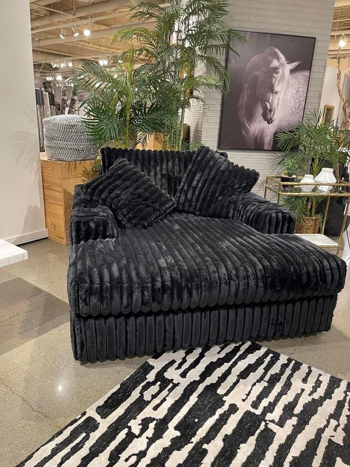 Accent Chairs